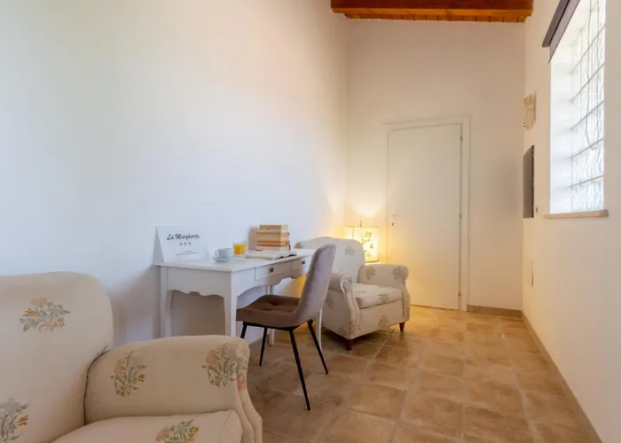 La Margherita Guesthouse, Seaview 3*